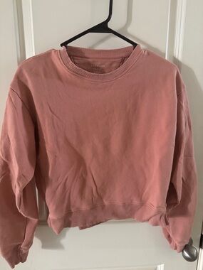 American Eagle dusty rose pullover sweatshirt